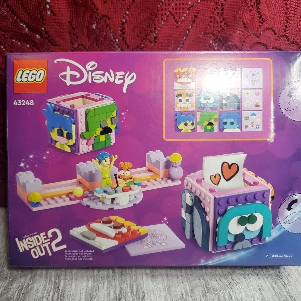 Lego disney inside